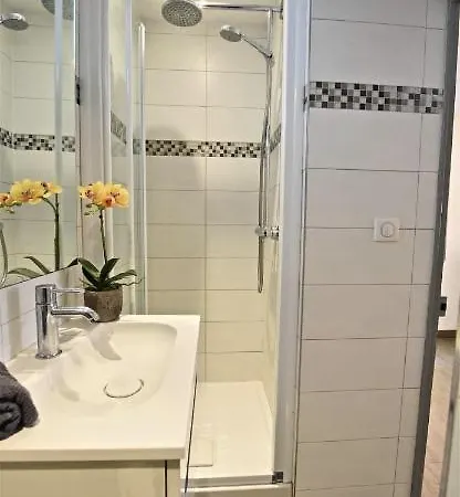 아파트 Superbe 2p Mezzanine Au Coeur Du Vieil *