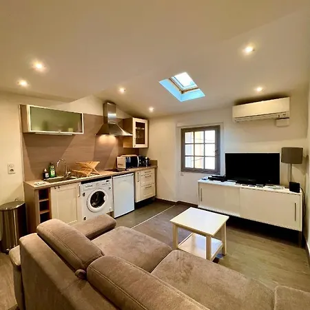 아파트 Superbe 2p Mezzanine Au Coeur Du Vieil